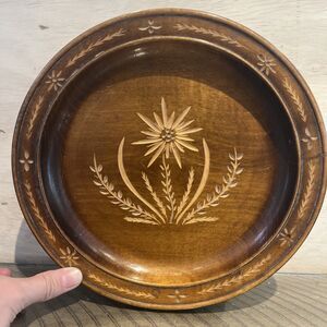 SWISS MUSICAL WOODEN PLATE Dish Jewelry Moulin Rouge Switzerland Gift carved